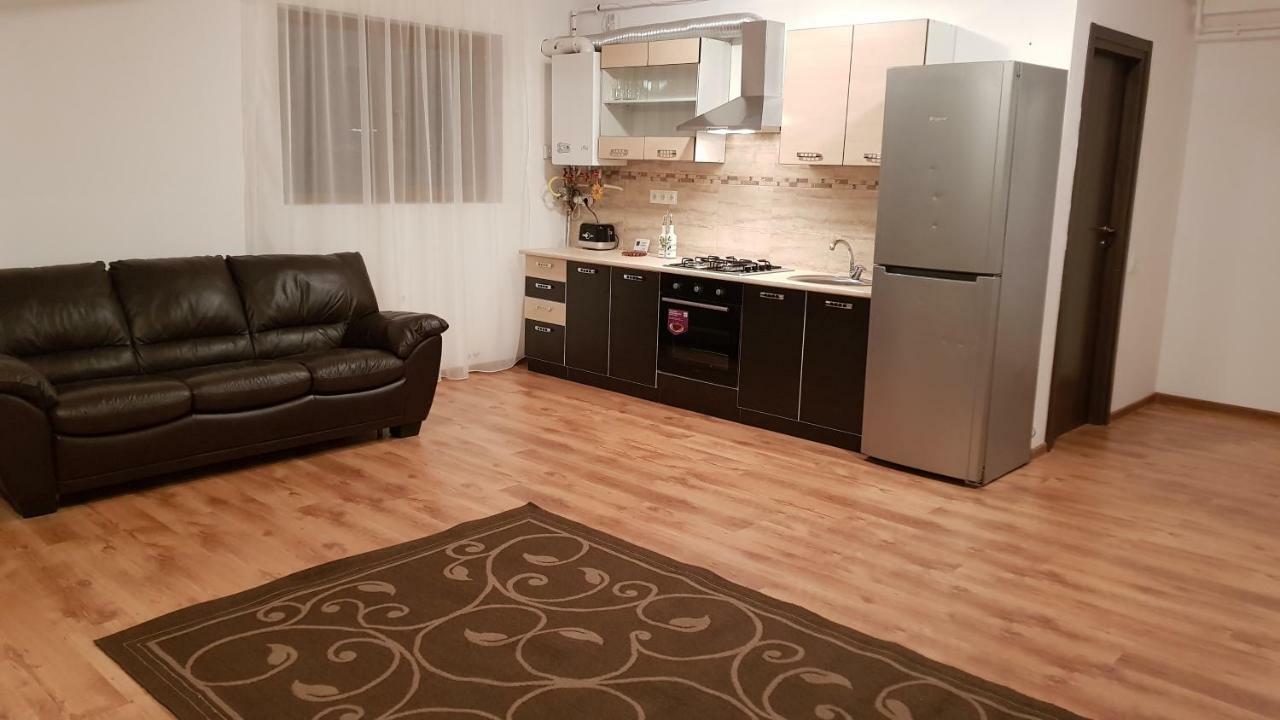 Gloria Apartament Apartman Nagybánya Kültér fotó